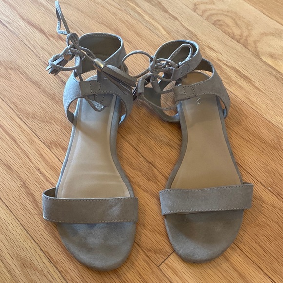 Merona Shoes - Woman’s Merona tan ankle strap sandals. Size 7.